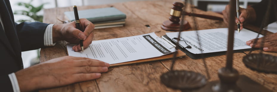 The Top Online Paralegal Degree Programs
